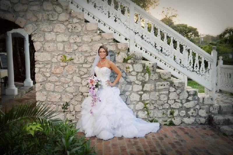 Special Offer Alfred Angelo 225