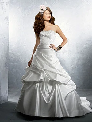 Weekend Deal Alfred Angelo 2245