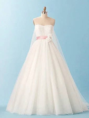Season Finale Sale Alfred Angelo 220