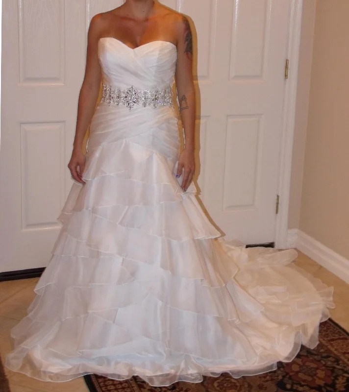 Midnight Madness Alfred Angelo 2314