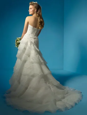 Limited Edition Alfred Angelo 2123