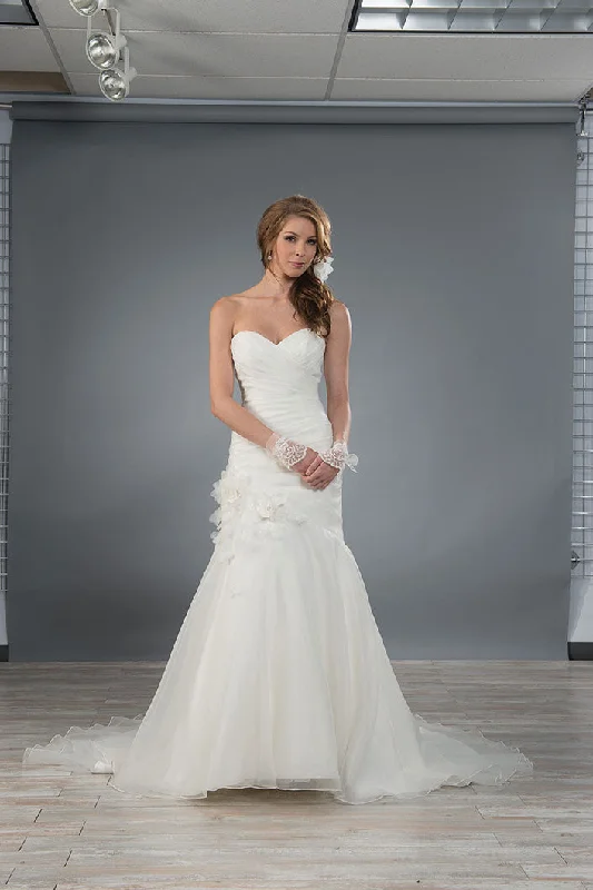 Final Markdown Alfred Angelo 2481