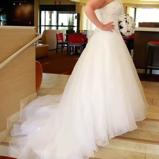 New Markdowns Alfred Angelo 2450