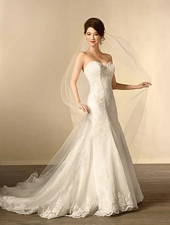 Limited Edition Alfred Angelo 2438
