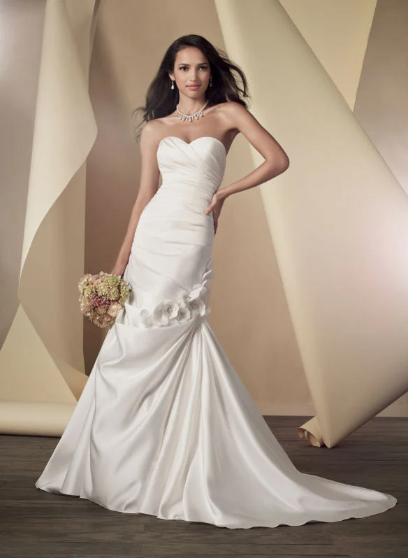 Hurry In Alfred Angelo 2444
