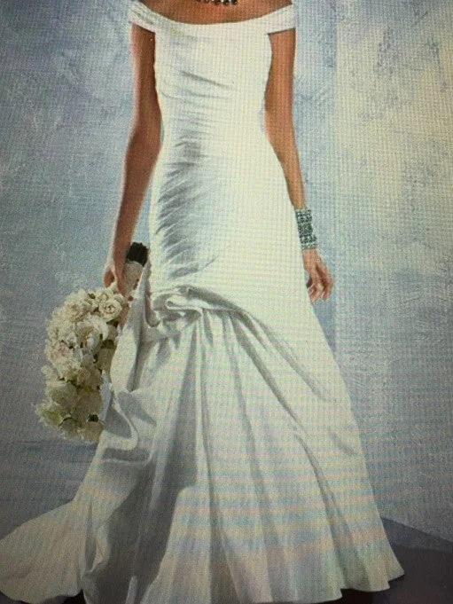 Don't Miss Alfred Angelo 2179