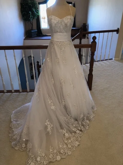 Act Fast Alfred Angelo 2300