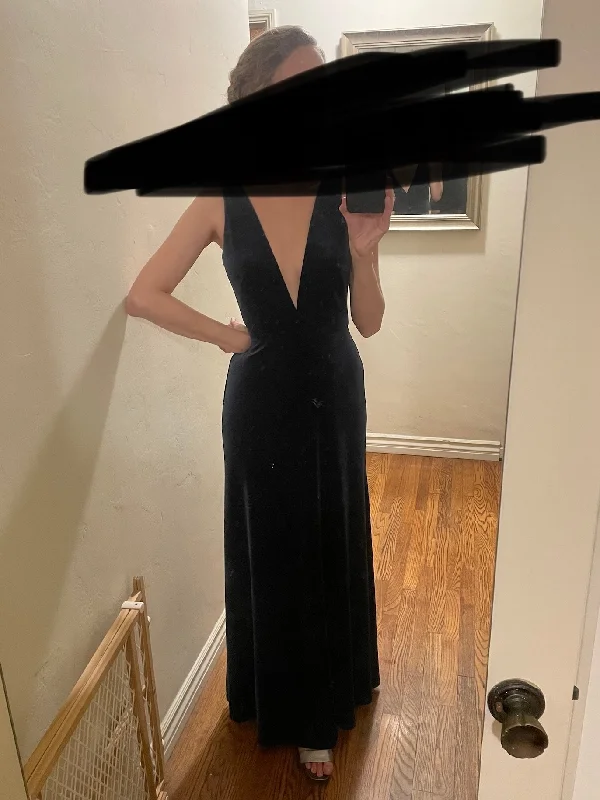 Can't Be Beat Jenny Yoo Logan Deep-V Velvet Column Gown