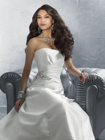 Deep Discounts Alfred Angelo 2182C
