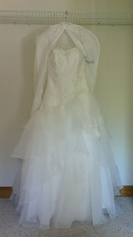 Act Fast Alfred Angelo 2310C