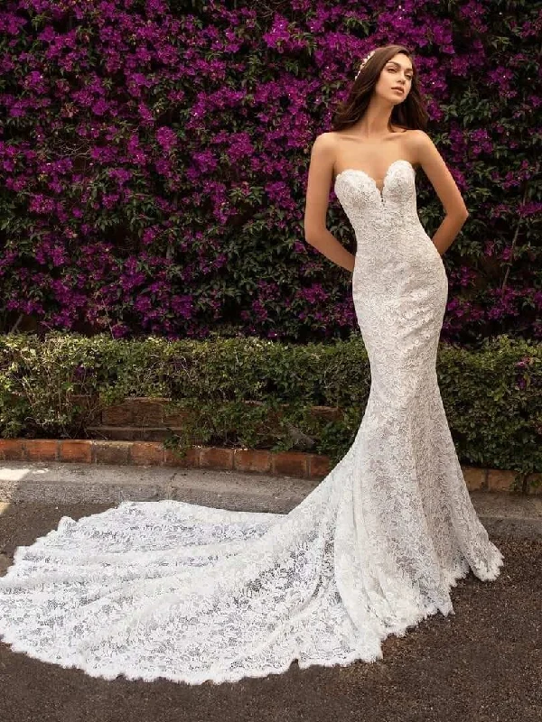 Amazing Deals Pronovias Eithel