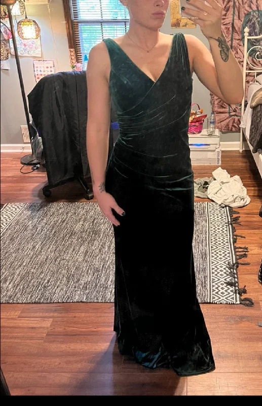 Don't Miss Revelry Dawson Velvet Dress - Classic Emerald 614