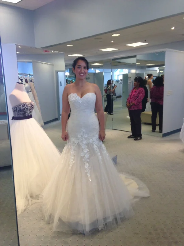 Today’s Special Alfred Angelo 2397