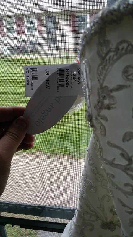 Steals and Deals Alfred Angelo 2450AW