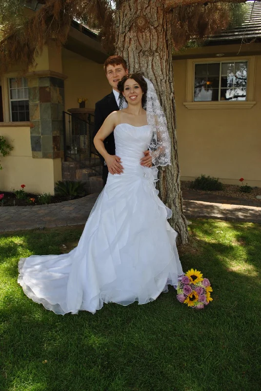 While Supplies Last Alfred Angelo 2329