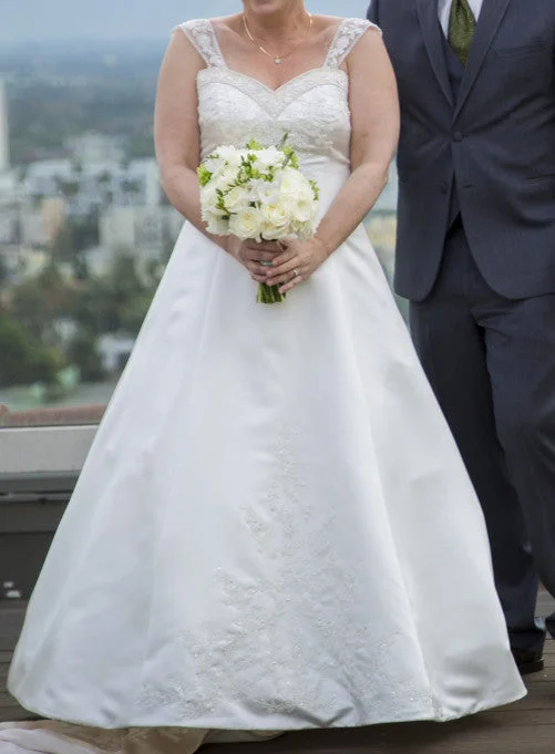 Can't Be Beat Alfred Angelo 2447