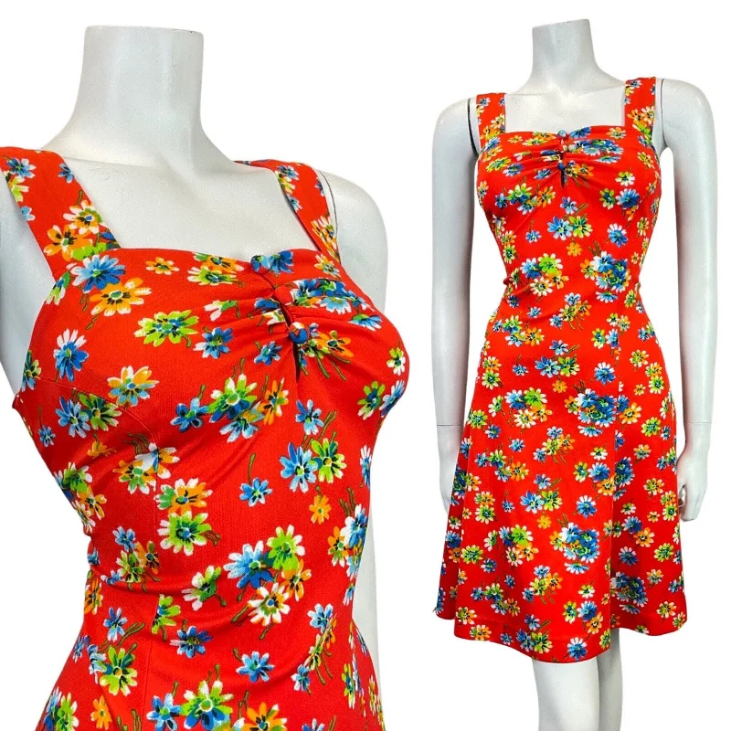 Huge Savings VINTAGE 60s 70s RED BLUE GREEN FLORAL APRON SUMMER SUN DRESS 8