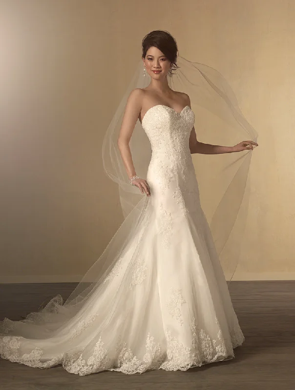 Grand Opening Sale Alfred Angelo 2438