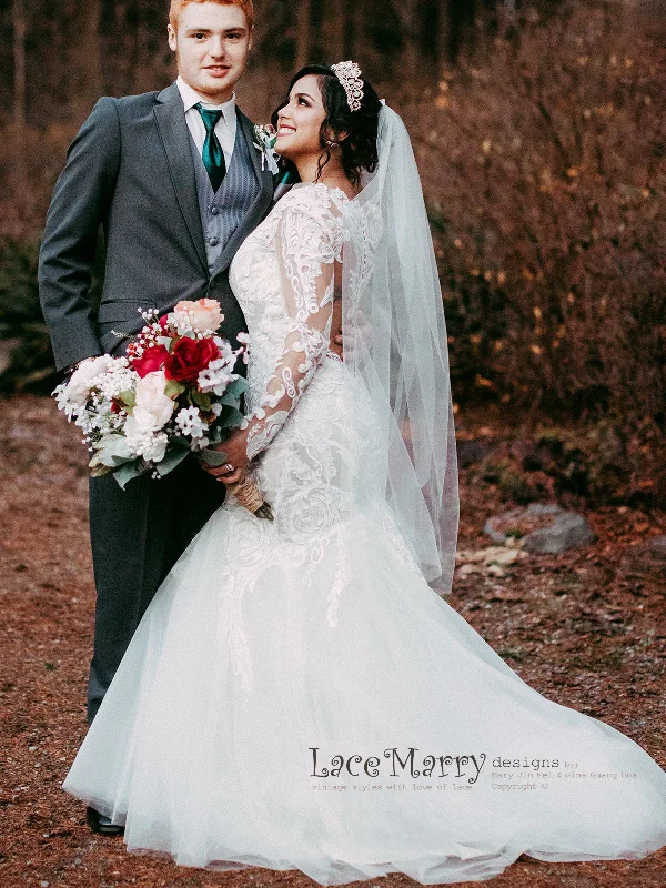 Closeout Breathtaking and Unique Lace Wedding Dress
