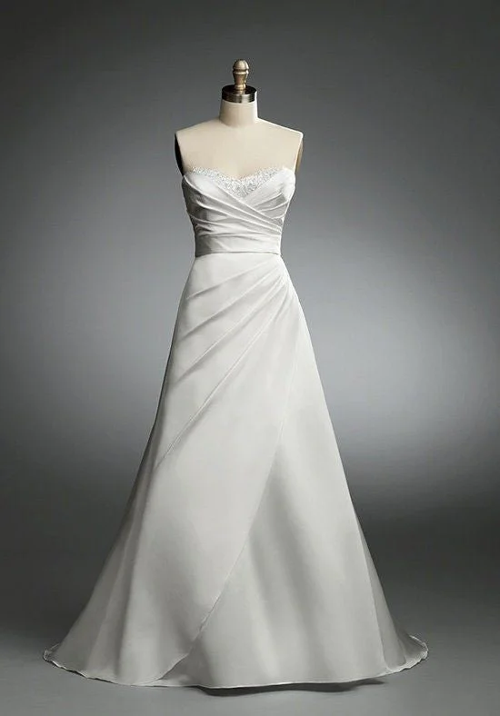 Markdown Madness Alfred Angelo 2200C
