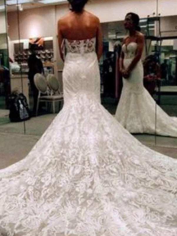 Overstock Sale David's Bridal 26010223 swg835  ivory (looks white)   diamond sequin mermaid