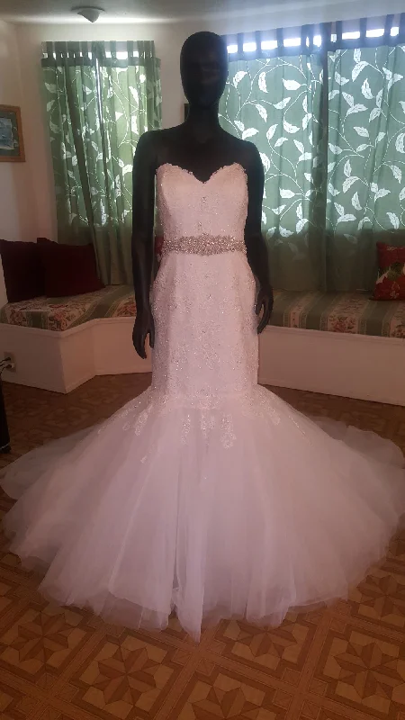 Buy Now Alfred Angelo 2526
