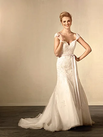 Bonus Savings Alfred Angelo 2440