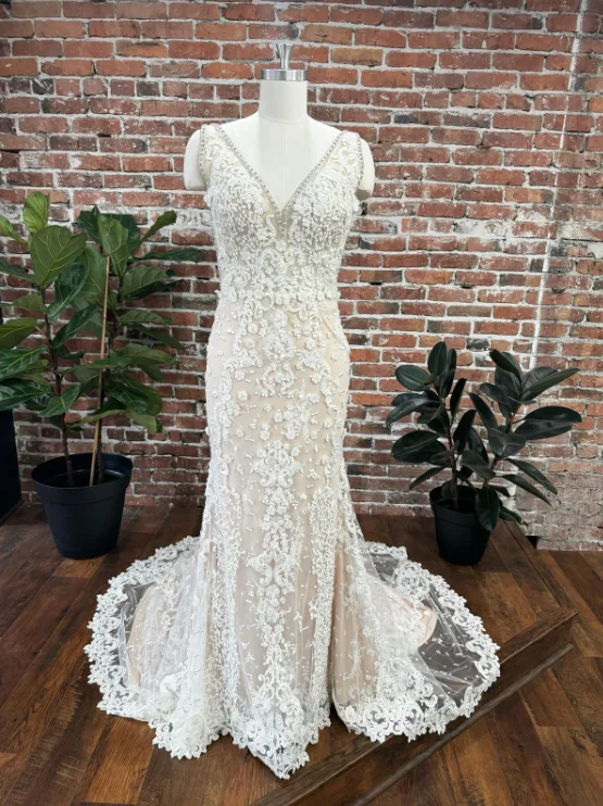 Steals and Deals Calla Blanche Reina