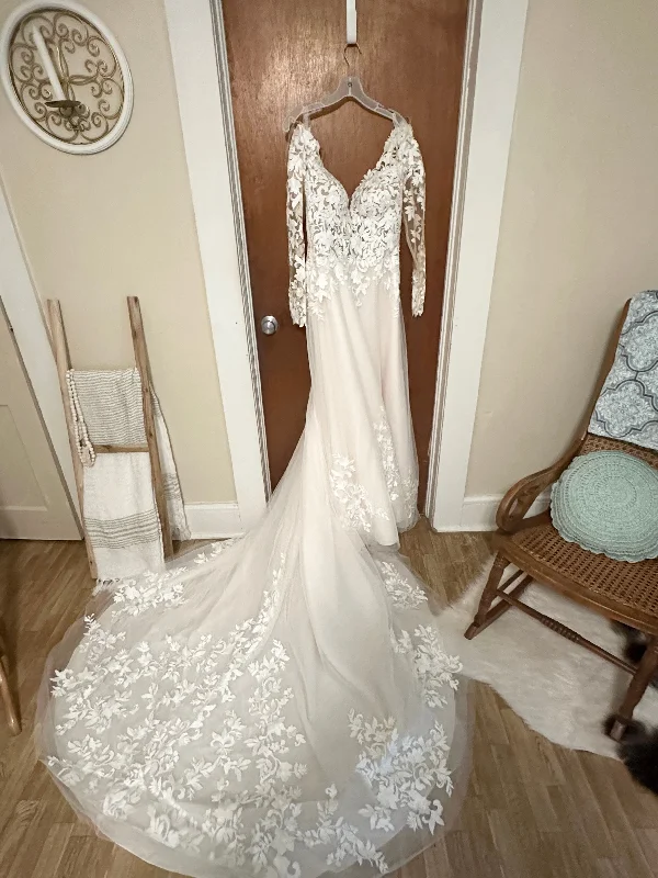 Mega Deal Mori Lee 5902