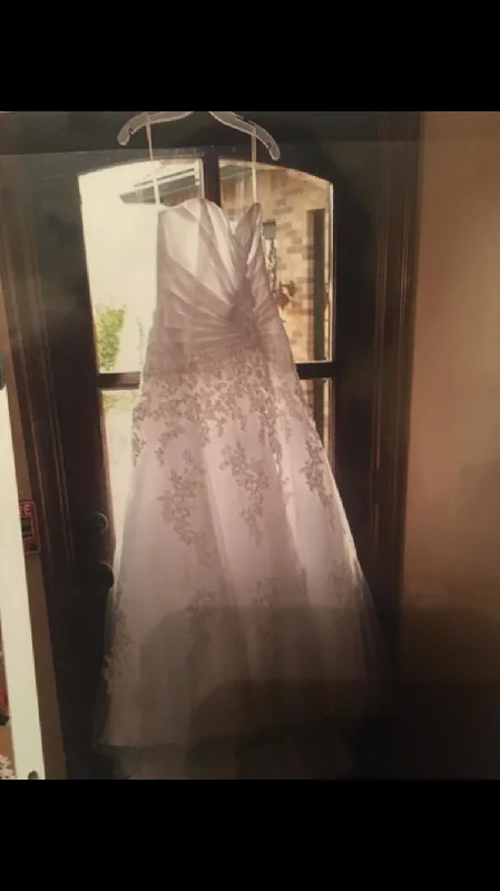 Price Blitz David's Bridal WG3103