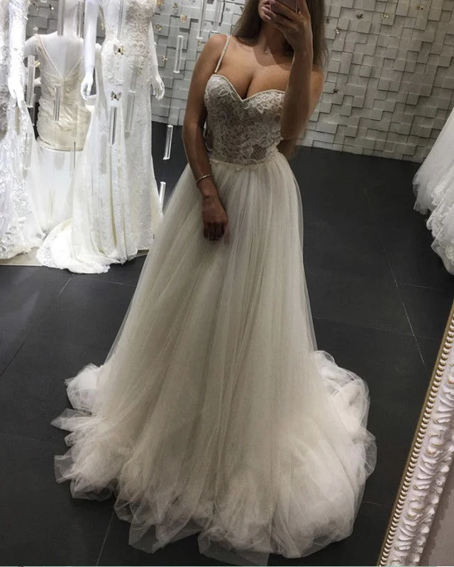 Low Prices Tulle Sweetheart Embroidery Wedding Dress Rustic Style