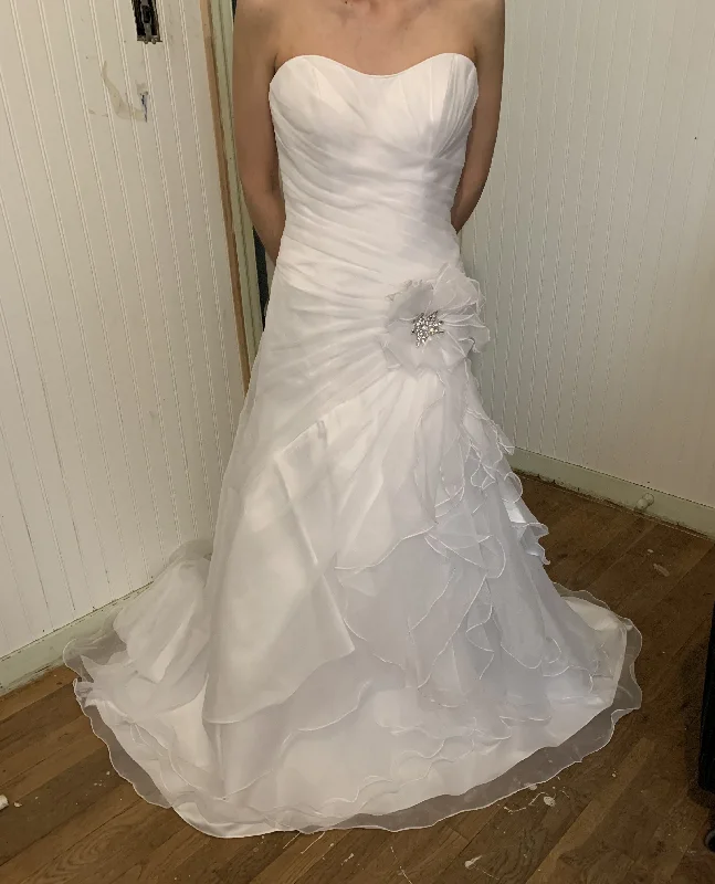 Season Finale Sale Alfred Angelo 2329