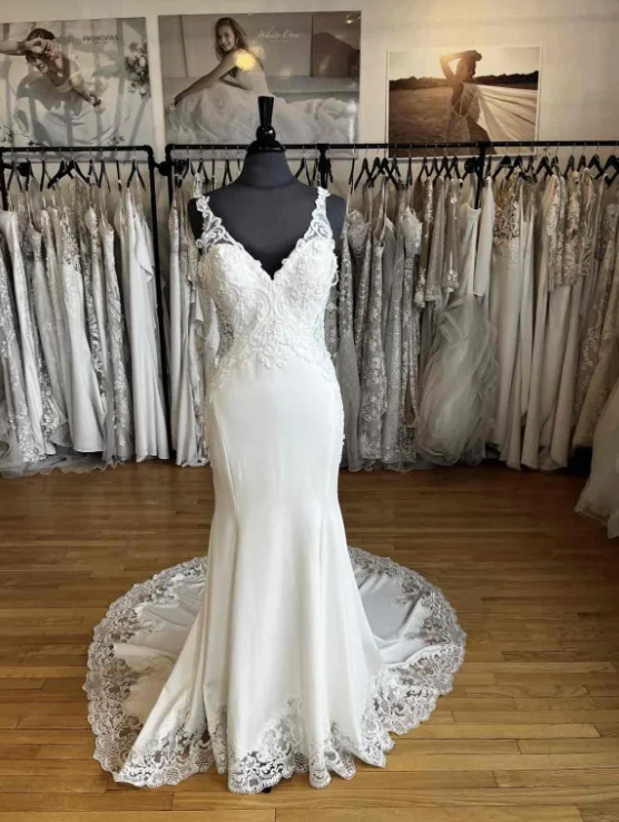 Limited Time Offer Other Cizzy Bridal CZ346