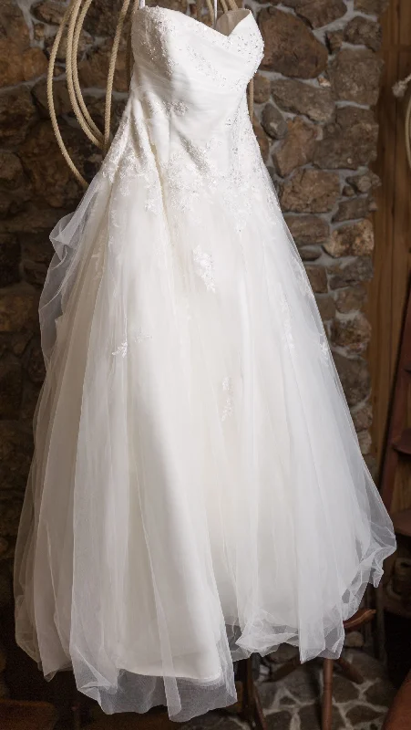 Can't Miss Alfred Angelo 2419W