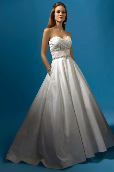 Seasonal Clearance Alfred Angelo 2119