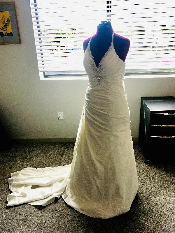Overstock Alfred Angelo 2183C