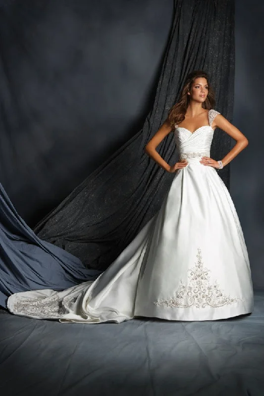 Flash Sale Alfred Angelo 2522