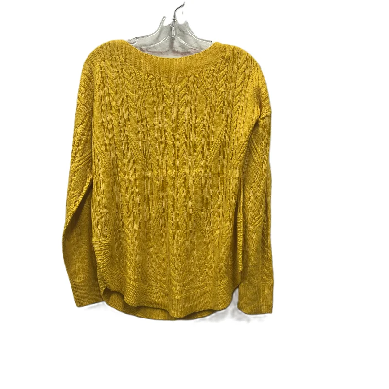 Overstock Sweater By Lee In Yellow, Size: M