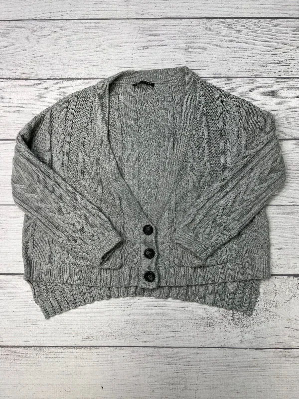 Price Cut Sweater Cardigan By Olivaceous In Grey, Size: S
