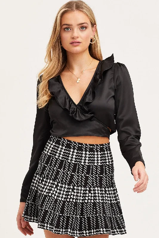 Amazing Deals Black Crop Top Long Sleeve V-Neck