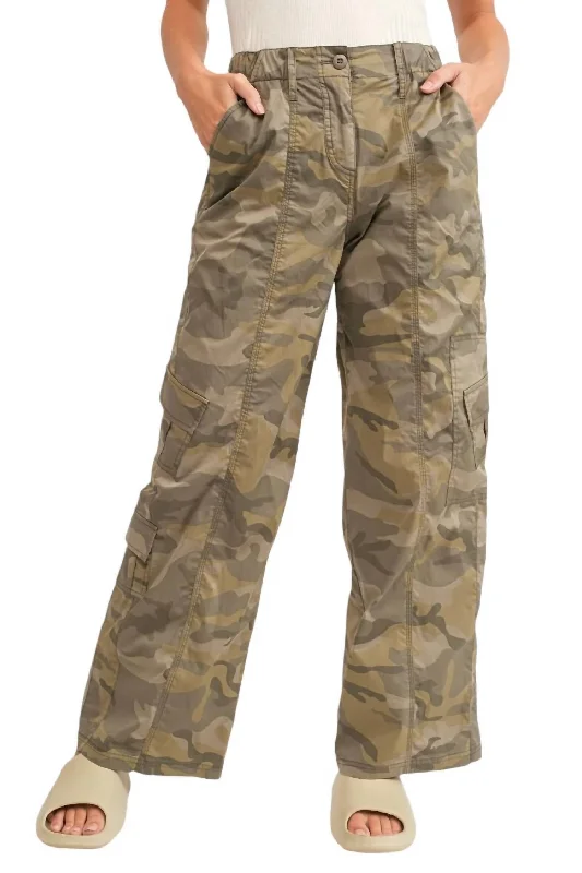 Bargain Prices Cargo Pants In Camo