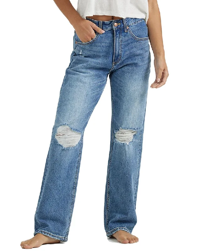 Weekend Deal Lee Rider Classic In The Middle Dx Straight Leg Jean