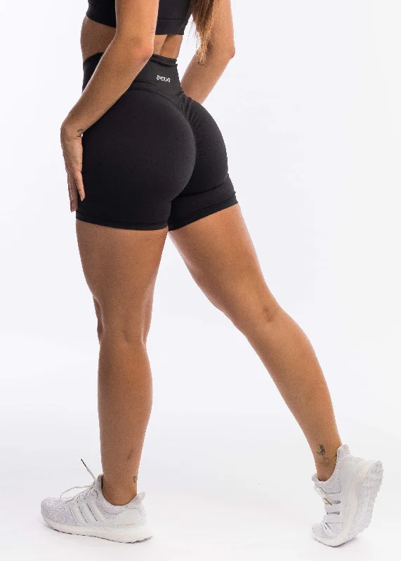 Motion Shorts - Black